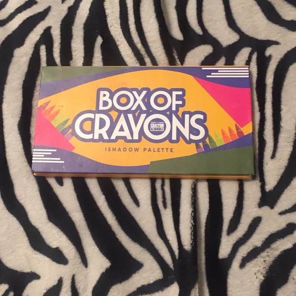 make up palette. - Picture 1 of 1